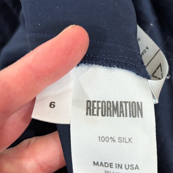 Reformation silk maxi skirt - Picture 4 of 4